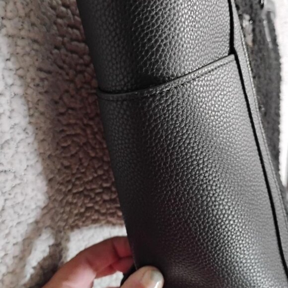 Rachel Zoe Sherpa Tote - Picture 5 of 11